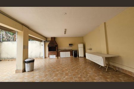 Casa de condomínio à venda com 175m², 3 quartos e 4 vagasÁrea comum