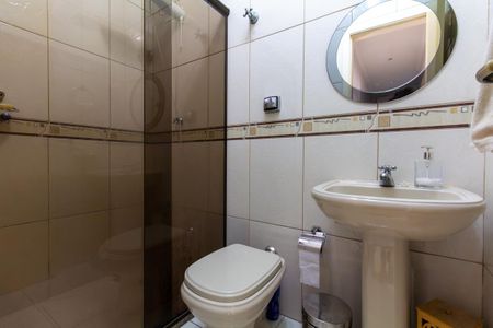 Casa de condomínio à venda com 175m², 3 quartos e 4 vagasBanheiro 2