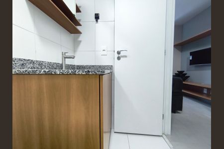 Banheiro de kitnet/studio para alugar com 1 quarto, 27m² em Ipiranga, São Paulo