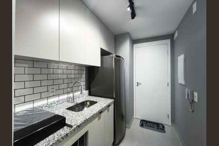 Studio para alugar com 27m², 1 quarto e sem vaga Studio para alugar com 27m², 1 quarto e sem vagaCozinha