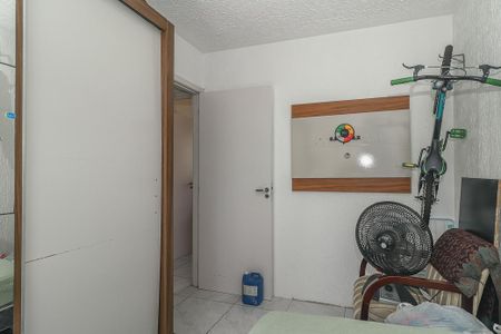 Quarto 2 de apartamento para alugar com 2 quartos, 42m² em Jardim Dona Leopoldina, Porto Alegre