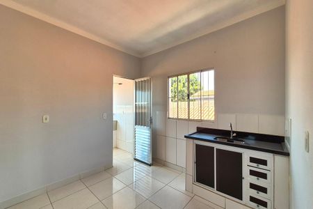 Cozinha  de casa para alugar com 2 quartos, 78m² em Jardim Sao Domingos, Campinas