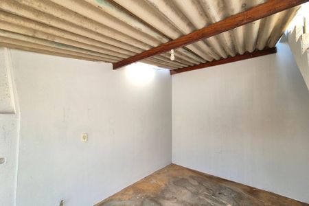 Garagem  de casa para alugar com 2 quartos, 78m² em Jardim Sao Domingos, Campinas
