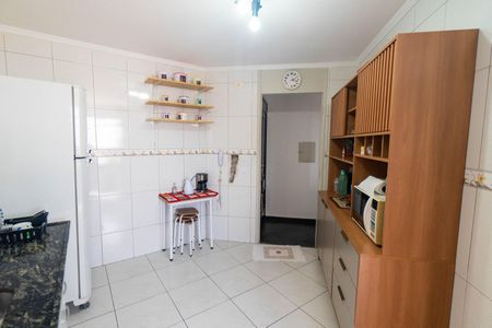Apartamento para alugar com 65m², 2 quartos e 1 vaga Apartamento para alugar com 65m², 2 quartos e 1 vagaCozinha e Área de Serviço
