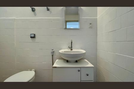 Apartamento à venda com 51m², 1 quarto e sem vagaBanheiro