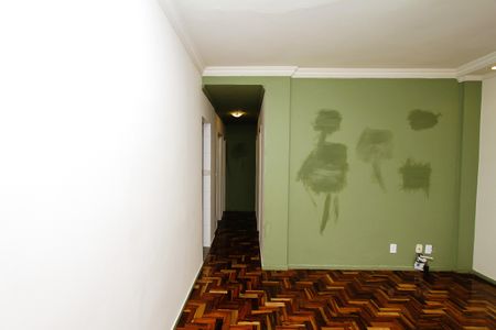 Sala de apartamento para alugar com 3 quartos, 75m² em Padre Eustáquio, Belo Horizonte