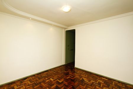 Sala de apartamento para alugar com 3 quartos, 75m² em Padre Eustáquio, Belo Horizonte