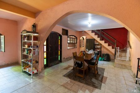 Sala de casa à venda com 3 quartos, 472m² em Engenho do Mato, Niterói