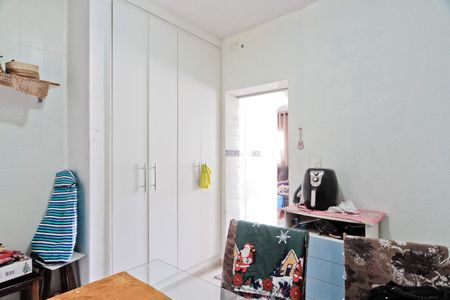 Casa à venda com 210m², 2 quartos e 2 vagas Casa à venda com 210m², 2 quartos e 2 vagasCozinha