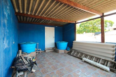 Casa à venda com 140m², 2 quartos e 3 vagas Casa à venda com 140m², 2 quartos e 3 vagasÁrea externa