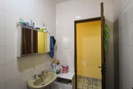 Casa à venda com 140m², 2 quartos e 3 vagas Casa à venda com 140m², 2 quartos e 3 vagasBanheiro