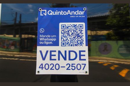 Casa à venda com 140m², 2 quartos e 3 vagas Casa à venda com 140m², 2 quartos e 3 vagasPlaca