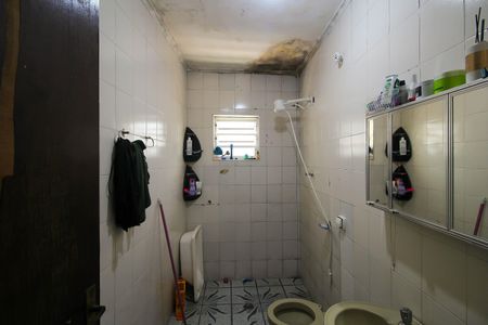 Casa à venda com 140m², 2 quartos e 3 vagas Casa à venda com 140m², 2 quartos e 3 vagasBanheiro