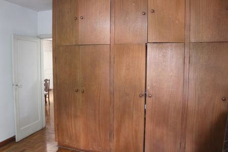 Casa à venda com 1200m², 3 quartos e 4 vagasQuarto 2