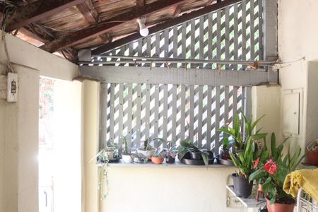 Casa à venda com 1200m², 3 quartos e 4 vagasÁrea de Serviço