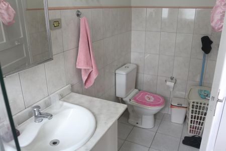 Casa à venda com 1200m², 3 quartos e 4 vagasBanheiro 1