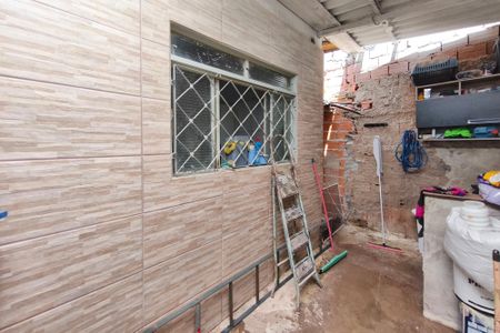 Casa à venda com 70m², 3 quartos e 1 vagaQuintal - Garagem