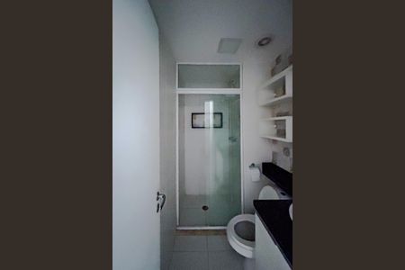 Banheiro de apartamento para alugar com 1 quarto, 35m² em Vila Gomes Cardim, São Paulo