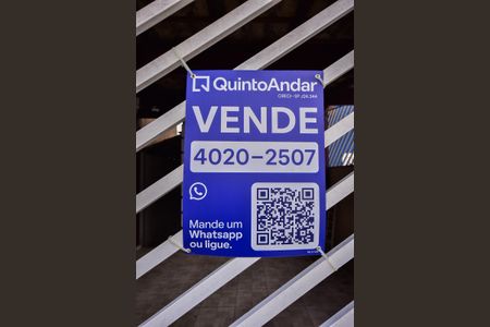 Casa à venda com 152m², 3 quartos e 2 vagasFachada