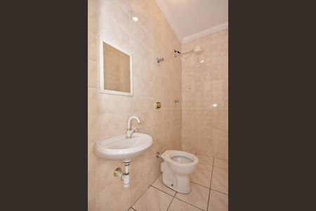 Casa à venda com 152m², 3 quartos e 2 vagasBanheiro de Serviço