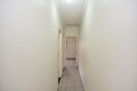 Casa à venda com 152m², 3 quartos e 2 vagasCorredor