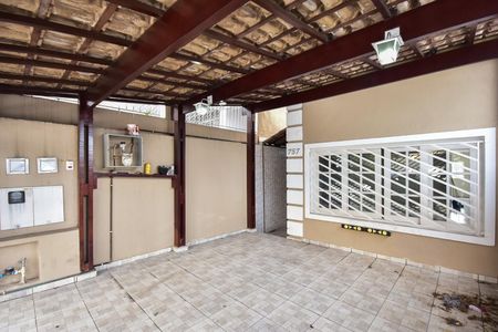 Casa à venda com 152m², 3 quartos e 2 vagasGaragem