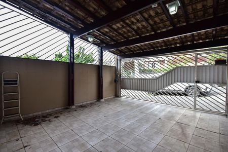 Casa à venda com 152m², 3 quartos e 2 vagasGaragem