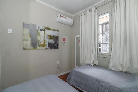 Apartamento à venda com 98m², 3 quartos e sem vagaQuarto