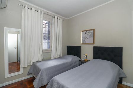 Apartamento à venda com 98m², 3 quartos e sem vagaQuarto