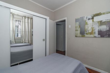 Apartamento à venda com 98m², 3 quartos e sem vagaQuarto
