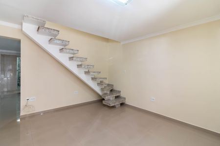 Sala de casa para alugar com 2 quartos, 80m² em Água Fria, São Paulo
