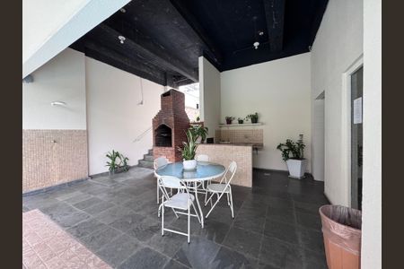 Apartamento para alugar com 75m², 2 quartos e 1 vaga Apartamento para alugar com 75m², 2 quartos e 1 vagaÁrea comum