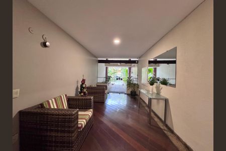 Apartamento para alugar com 75m², 2 quartos e 1 vaga