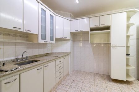 Apartamento para alugar com 96m², 3 quartos e 3 vagasCozinha