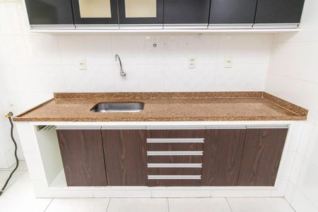 Apartamento para alugar com 69m², 2 quartos e 1 vagaCozinha