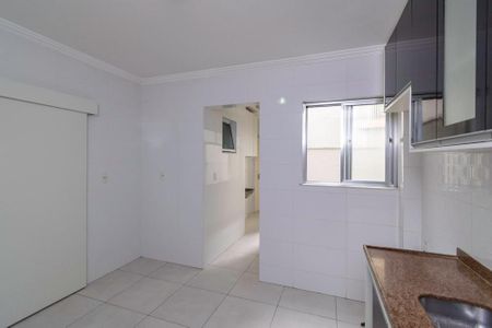 Apartamento para alugar com 69m², 2 quartos e 1 vagaCozinha