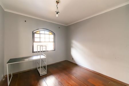 Casa à venda com 240m², 5 quartos e 2 vagas Casa à venda com 240m², 5 quartos e 2 vagasCasa 2 - Quarto 1