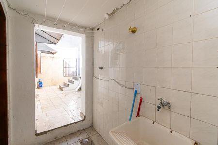 Casa à venda com 240m², 5 quartos e 2 vagas Casa à venda com 240m², 5 quartos e 2 vagasÁrea de Serviço