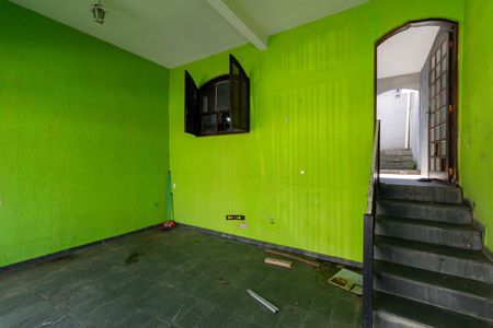 Casa à venda com 240m², 5 quartos e 2 vagas Casa à venda com 240m², 5 quartos e 2 vagasGaragem