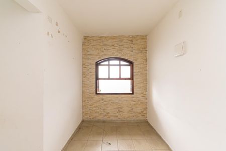 Suíte de casa à venda com 5 quartos, 240m² em Jardim Iva, São Paulo