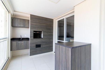 Apartamento à venda com 157m², 3 quartos e 3 vagasVaranda