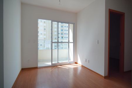 Sala de apartamento para alugar com 2 quartos, 43m² em Humaitá, Porto Alegre