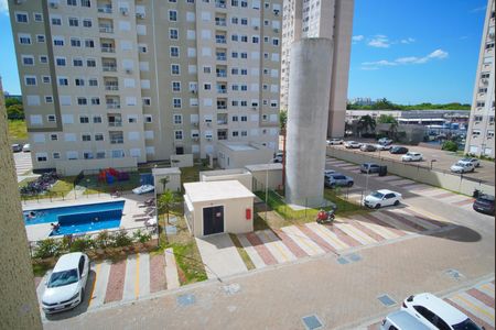 Quarto 1 - Vista de apartamento para alugar com 2 quartos, 43m² em Humaitá, Porto Alegre