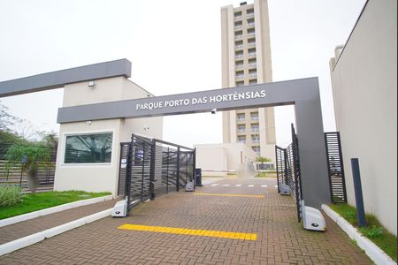 Apartamento para alugar com 43m², 2 quartos e 1 vagaFachada e Portaria