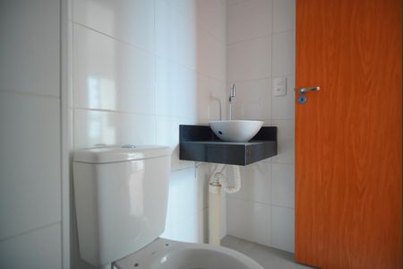 Apartamento para alugar com 43m², 2 quartos e 1 vagaBanheiro Corredor