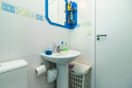 Casa à venda com 180m², 3 quartos e 3 vagasBanheiro da Suíte 3