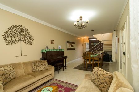 Sala de casa à venda com 3 quartos, 180m² em Vila Lucia, São Paulo