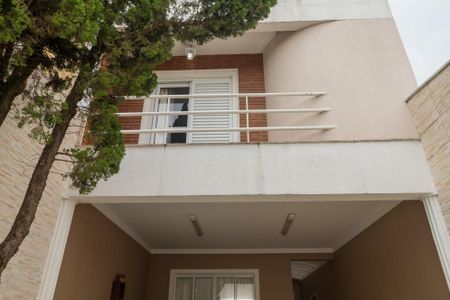 Casa à venda com 180m², 3 quartos e 3 vagasFachada interna