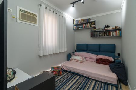 Casa à venda com 180m², 3 quartos e 3 vagasSuíte 2