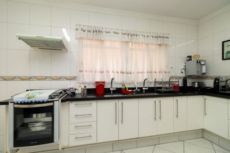 Casa à venda com 180m², 3 quartos e 3 vagasCozinha